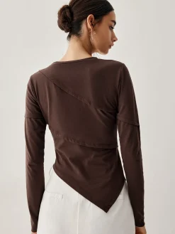 COMMENSE T-shirts|Tops^Asymmetric Hem Piping Long Sleeve Top Brown