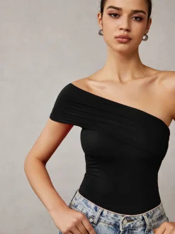 COMMENSE T-shirts|Tops^Asymmetrical One Shoulder T-Shirt Red