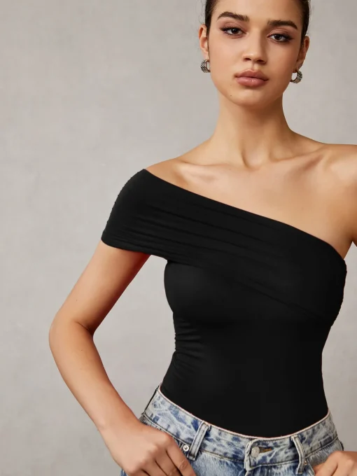 COMMENSE T-shirts|Tops^Asymmetrical One Shoulder T-Shirt Red
