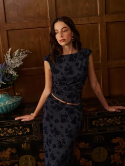 COMMENSE Skirt Sets|Long Sleeve Sets^Backless Velvet-Floral Pleated Skirt Set Black