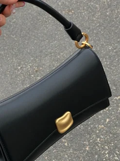 COMMENSE Bags|Accessories^Baguette Flap Armpit Bag Black