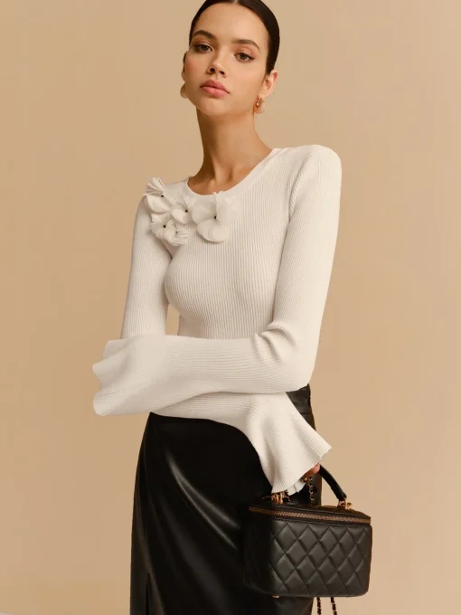 COMMENSE Knitwear|Tops^Bell Sleeve Floral Knit Top Off-White