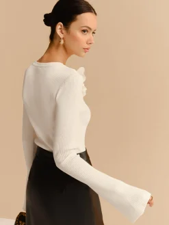 COMMENSE Knitwear|Tops^Bell Sleeve Floral Knit Top Off-White