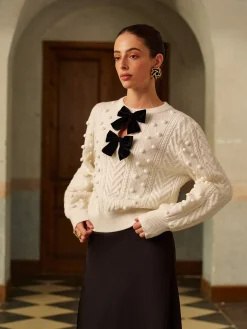 COMMENSE Knitwear|Tops^Bow Front Knit Ball-Decor Sweater White