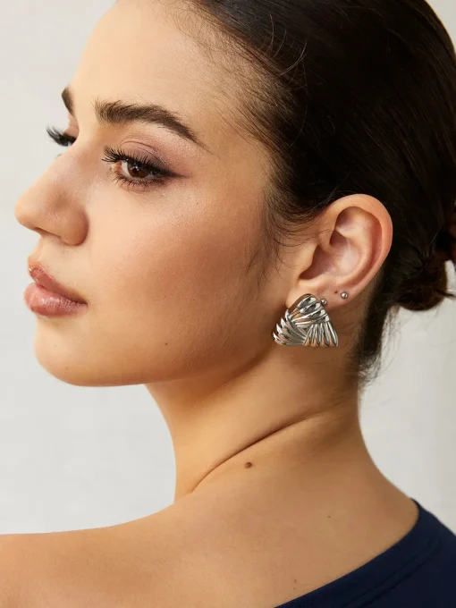 COMMENSE Earrings|Accessories^Braided Textured Triangle Earrings Golden
