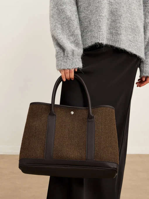 COMMENSE Bags|Accessories^Chevron Button Clasp Tote Bag Brown