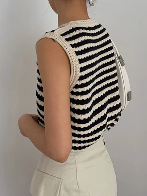 COMMENSE Sweater Vests|Sweaters & Cardigans^Classy Stripe Crochet Sweater Vest Black