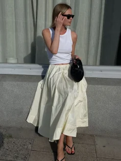 COMMENSE Skirts|Bottoms^Creamy Leisure Midi Skirt Apricot