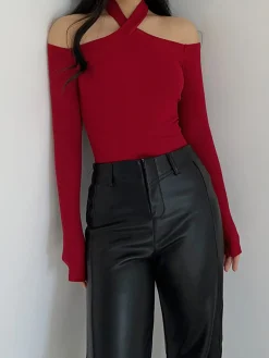 COMMENSE T-shirts|Tops^Criss Cross Cold-Shoulder Ribbed Top Burgundy