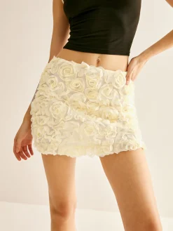 COMMENSE Skirts|Bottoms^3D Flower Chiffon Mini Skirt Beige
