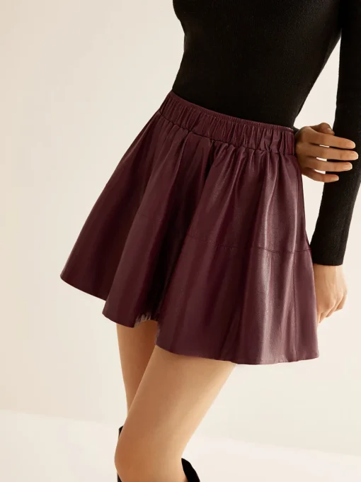 COMMENSE Skirts|Bottoms^Elastic Waist Pleated PU Leather Skirt Burgundy
