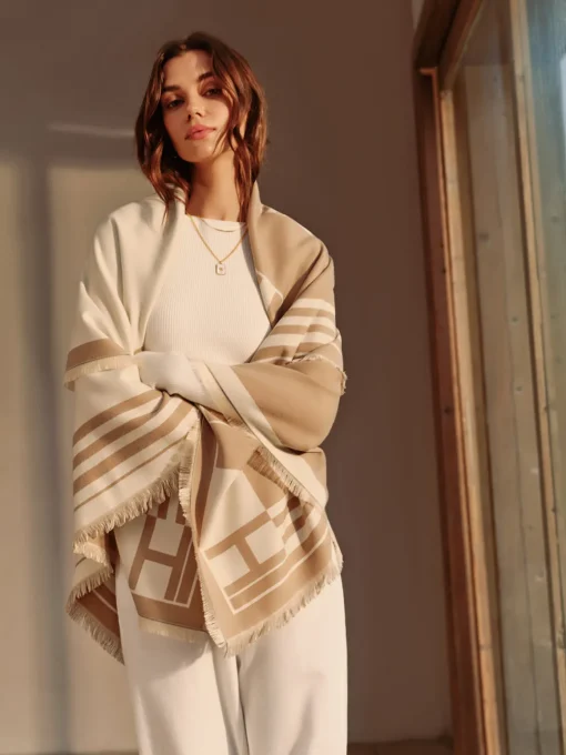 COMMENSE Accessories^Elegant Tassel Warm Scarf Khaki