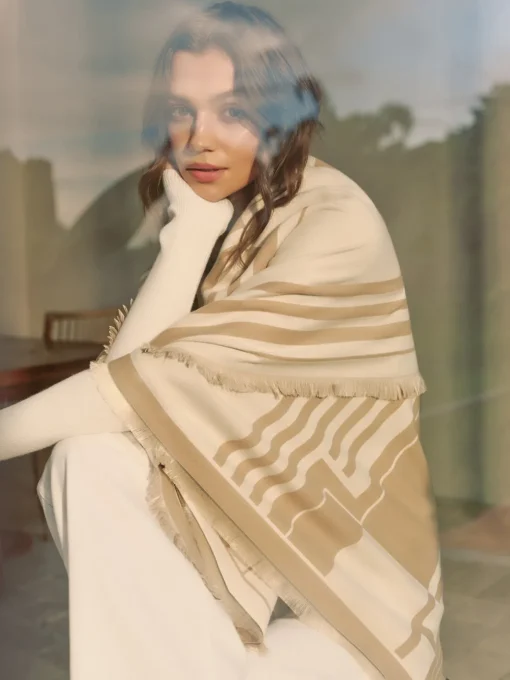 COMMENSE Accessories^Elegant Tassel Warm Scarf Khaki