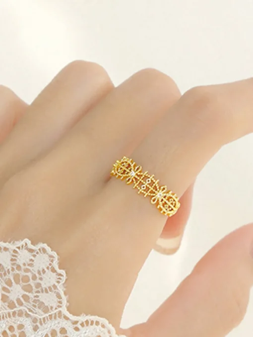 COMMENSE Rings & Bracelets|Accessories^French Hollow Rhinestone Crown Ring Gold