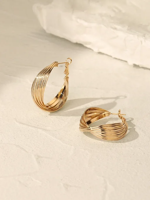 COMMENSE Earrings|Accessories^Geometric Metallic Earrings Golden
