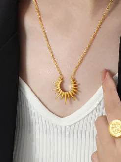 COMMENSE Necklaces|Accessories^en Sunburst Pendant Necklace Gold