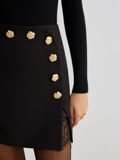 COMMENSE Skirts|Bottoms^Lace Trim Metal-Flower Zipper Skirt Black