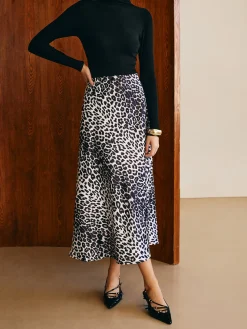 COMMENSE Skirts|Bottoms^Leopard Printed Midi Skirt White
