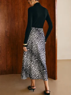 COMMENSE Skirts|Bottoms^Leopard Printed Midi Skirt White