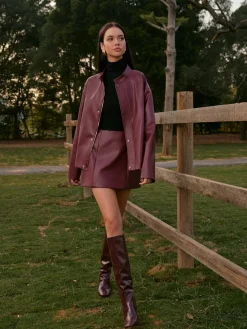 COMMENSE Matching Sets|Bottoms^Mid-Waist Faux Leather Back-Zipper Mini Skirt Burgundy