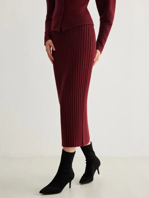 COMMENSE Skirts|Knitwear^Minimalist Ribbed Sweater Skirt Burgundy
