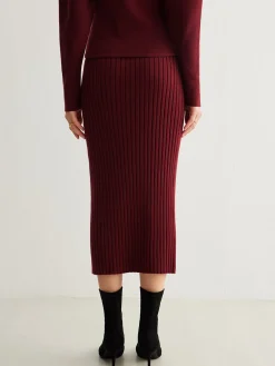 COMMENSE Skirts|Knitwear^Minimalist Ribbed Sweater Skirt Burgundy