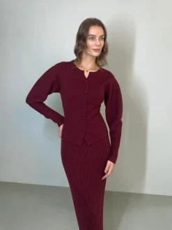 COMMENSE Skirts|Knitwear^Minimalist Ribbed Sweater Skirt Burgundy
