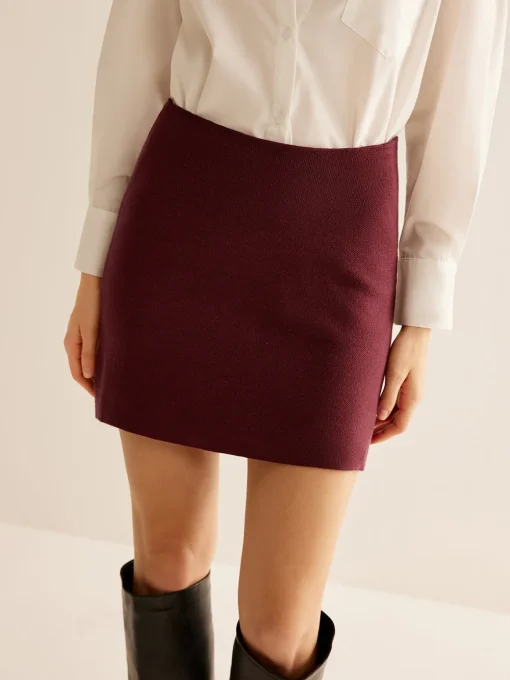 COMMENSE Skirts|Knitwear^Minimalist Slim Sweater Mini Skirt Burgundy