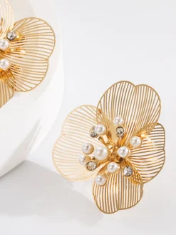 COMMENSE Earrings|Accessories^Pearl Etched Flower Earrings Gold
