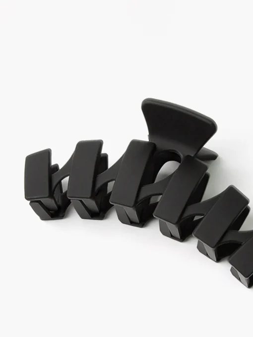COMMENSE Hair Claws & Hats|Accessories^Plain Retro Hair Claw Black