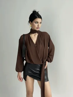 COMMENSE Blouses & Shirts^Pleated V-Neck Shirt With Scarf DarkBrown