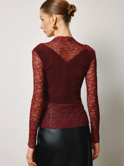 COMMENSE Tops^Rhinestone Velvet Panel Lace Slim Top Burgundy