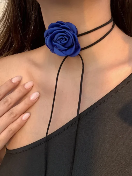 COMMENSE Necklaces|Accessories^Rosette Bud Choker Necklace Black