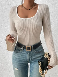 COMMENSE T-shirts^Square Neck Ruffle-Cuff Slim Top Black
