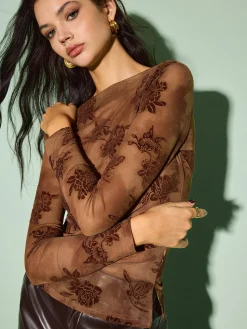 COMMENSE Tops^Straight Neck Velvet Floral T-Shirt Brown