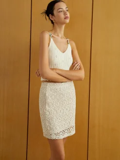 COMMENSE Skirts|Bottoms^Textured Zipper Mini Skirt Off-White