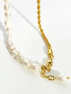COMMENSE Necklaces|Accessories^Twist Pearl Beaded Panel Necklace Gold