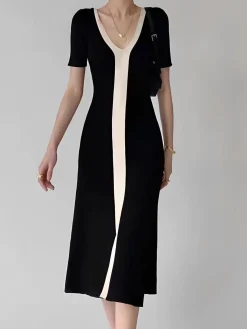 COMMENSE Black Dresses|Sweater Dresses^Two Tone V-Neck Knit Slit Midi Dress Black