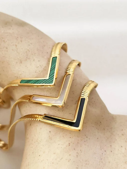 COMMENSE Necklaces|Accessories^Victoria Necklace Black