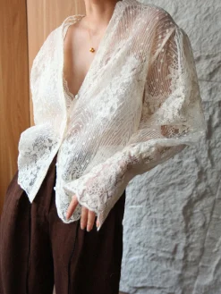 COMMENSE Blouses & Shirts|Tops^V-Neck Button Floral Sheer Shirt Off-White