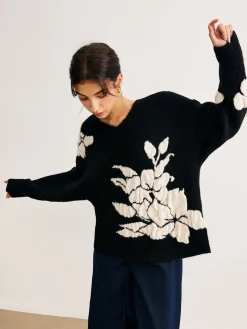 COMMENSE Sweater Tops|Sweaters & Cardigans^V-Neck Knit-Floral Shift Sweater Black