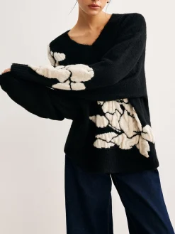 COMMENSE Sweater Tops|Sweaters & Cardigans^V-Neck Knit-Floral Shift Sweater Black