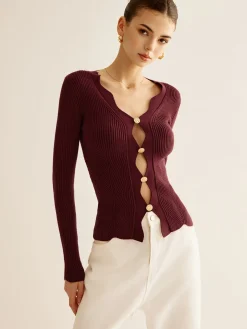 COMMENSE Sweater Tops|Sweaters & Cardigans^Wave Trim Cutout Slim Knit Top Burgundy
