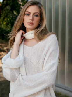 COMMENSE Sweater Tops|Sweaters & Cardigans^Wool-Blend Semi-Sheer Sweater With Scarf White